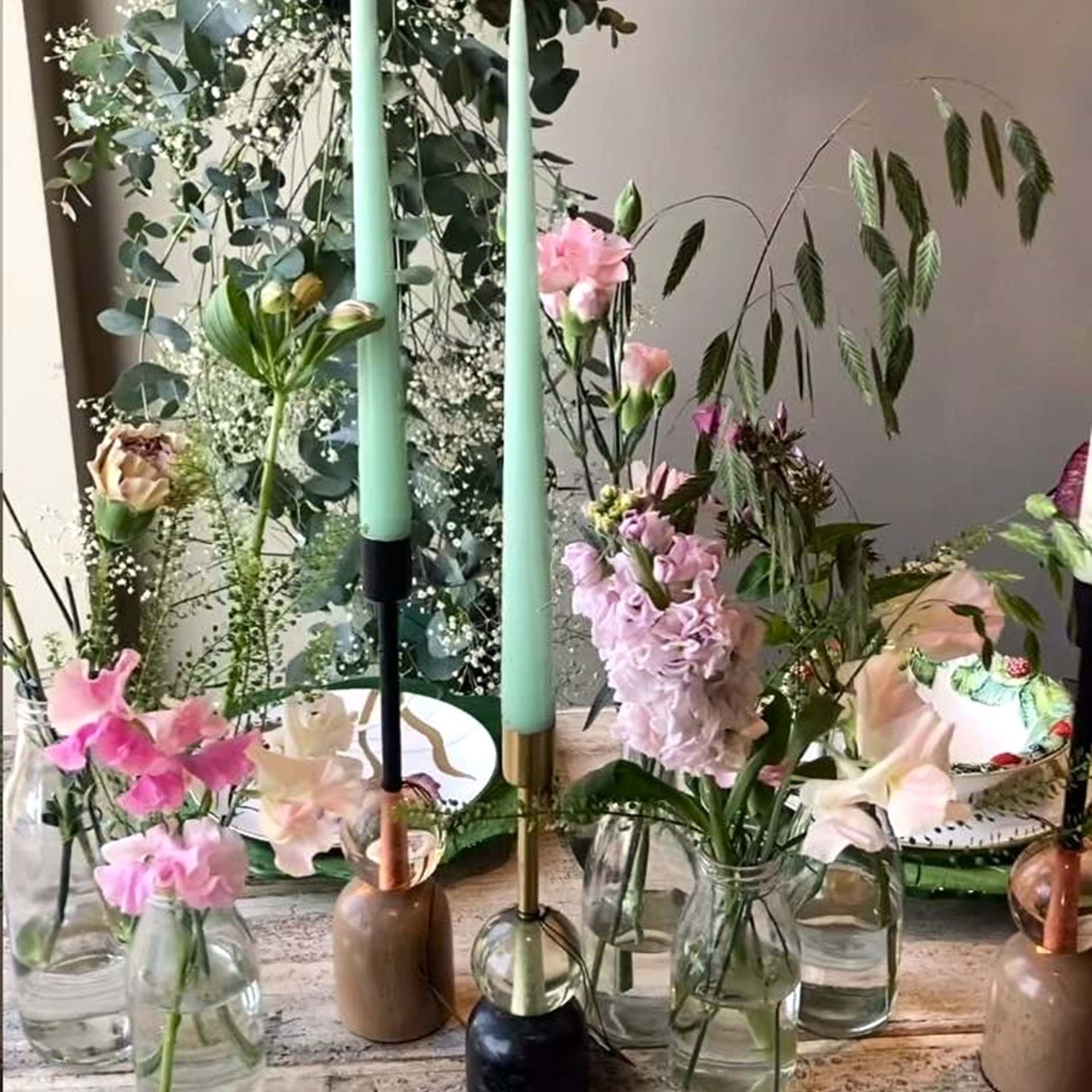 Brudebuket i vild mark stil